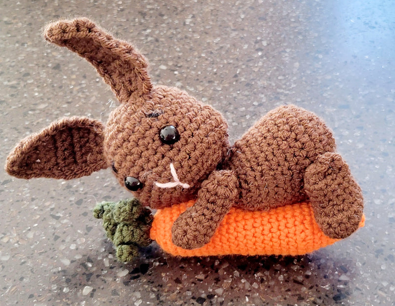 Bunny w/Carrot