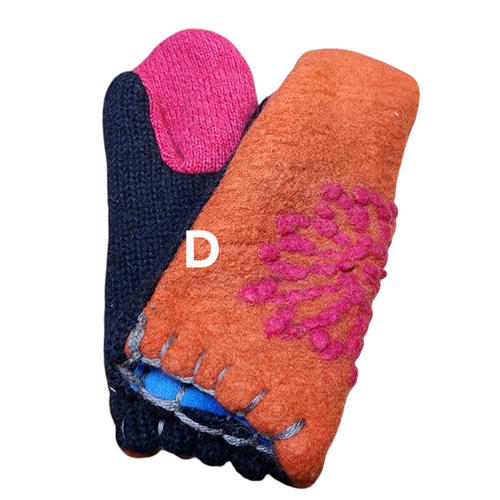 Hand Candy Mittens | Adults