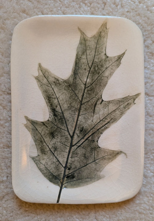 Oak Leaf Tray